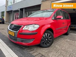 Rood Gebruikt 2007 VW Touran MPV | € 2.795 (Eerlijke prijs)