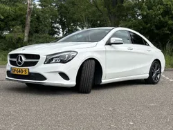 Wit Gebruikt 2018 Mercedes CLA180 Business Sedan | € 18.000 (Eerlijke prijs)