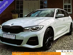 Wit Gebruikt 2021 BMW 330e Executive Stationwagen | € 38.500 (Iets duurder)