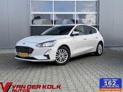 Wit Gebruikt 2021 Ford Focus Titanium Hatchback | € 11.885