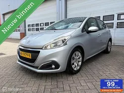 Grijs Gebruikt 2015 Peugeot 208 Hatchback | € 4.995 (Eerlijke prijs)