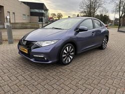 Blauw Gebruikt 2015 Honda Civic Sport Hatchback | € 13.945 (Eerlijke prijs)