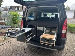 Grijs Gebruikt 2019 Peugeot Rifter Allure MPV | € 18.500 (Duur)