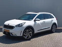 Wit Gebruikt 2017 Kia Niro SUV | € 15.840 (Eerlijke prijs)