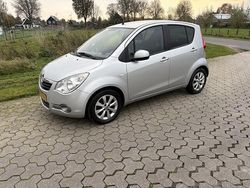 Grijs (metallic) Gebruikt 2015 Opel Agila Hatchback | € 5.450 (Eerlijke prijs)