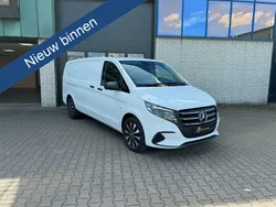 Wit Gebruikt 2024 Mercedes Vito MPV | € 49.950