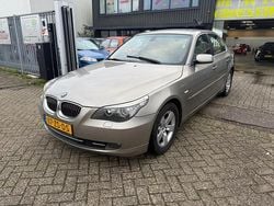 Bruin Gebruikt 2008 BMW 525 Executive Sedan | € 8.950 (Eerlijke prijs)