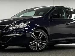 Blauw Gebruikt 2014 Peugeot 308 Hatchback | € 6.995 (Eerlijke prijs)
