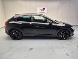 Zwart, metallic lak Gebruikt 2013 Seat Leon SC FR Hatchback | € 9.940