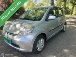 Grijs Gebruikt 2005 Daihatsu Sirion Hatchback | € 1.999 (Eerlijke prijs)