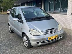 Zilver Gebruikt 2003 Mercedes A160 Elegance MPV | € 3.500 (Duur)