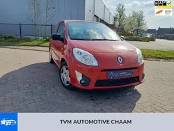 Rood Gebruikt 2010 Renault Twingo Authentique Hatchback | € 2.740 (Goede deal)