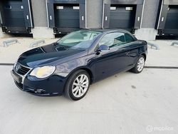 Blauw Gebruikt 2007 VW Eos Cabriolet | € 3.499 (Eerlijke prijs)