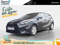 Zwart Gebruikt 2023 Kia Ceed Hatchback | € 23.940 (Iets duurder)