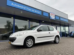 Wit Gebruikt 2010 Peugeot 206 Hatchback | € 2.945 (Iets duurder)