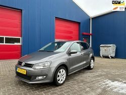 Grijs Gebruikt 2013 VW Polo Highline Hatchback | € 3.450 (Goede deal)