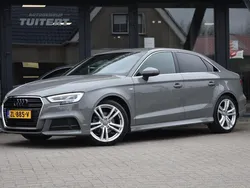 Grijs Gebruikt 2019 Audi A3 S-Line Sedan | € 23.345 (Duur)