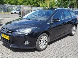 Zwart Gebruikt 2011 Ford Focus Titanium Stationwagen | € 4.950 (Eerlijke prijs)