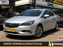 Grijs Gebruikt 2019 Opel Astra Business Hatchback | € 11.900 (Eerlijke prijs)