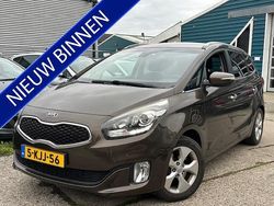 Bruin (metallic) Gebruikt 2013 Kia Carens EX MPV | € 4.749 (Eerlijke prijs)