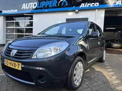 Grijs Gebruikt 2009 Dacia Sandero Ambiance Hatchback | € 2.250 (Goede deal)