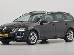 Zwart (metallic) Gebruikt 2020 Skoda Octavia Business Line Stationwagen | € 18.940 (Eerlijke prijs)