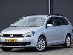 Zilver Gebruikt 2014 VW Golf VII Comfortline Stationwagen | € 7.450 (Goede deal)