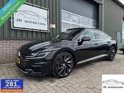 Zwart Gebruikt 2019 VW Arteon Business Hatchback | € 20.995 (Eerlijke prijs)