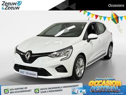 Blanc glacier 369 Gebruikt 2020 Renault Clio V Zen Hatchback | € 11.935 (Goede deal)