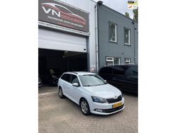 Wit Gebruikt 2015 Skoda Fabia Style Hatchback | € 5.750 (Duur)