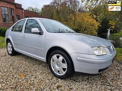 Grijs Gebruikt 1999 VW Bora Highline Sedan | € 2.999 (Iets duurder)