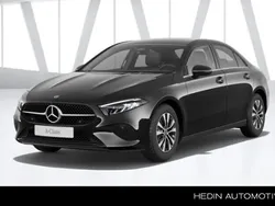Zwart Nieuw 2024 Mercedes A180 Edition Sedan | € 41.840 (Eerlijke prijs)