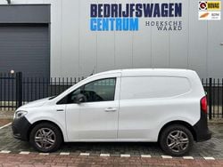 Wit Gebruikt 2024 Mercedes eCitan Van | € 20.450 (Eerlijke prijs)