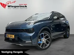 Blauw, metallic lak Nieuw 2025 Lynk & Co 01 SUV | € 33.989 (Eerlijke prijs)