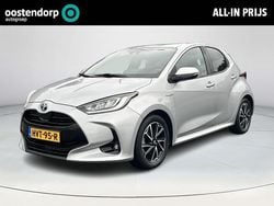 Grijs Gebruikt 2021 Toyota Yaris Hybrid Hatchback | € 20.445 (Eerlijke prijs)