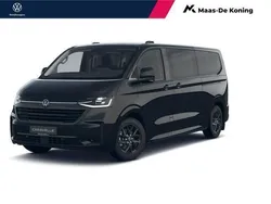 Zwart Nieuw 2025 VW Caravelle Style MPV | € 67.799