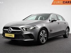 Grijs Gebruikt 2021 Mercedes A200 Progressive Hatchback | € 26.740 (Eerlijke prijs)