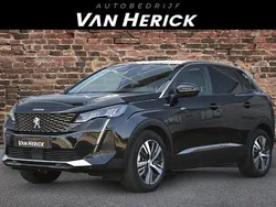 Zwart Gebruikt 2023 Peugeot 3008 Allure SUV | € 26.945 (Super prijs)