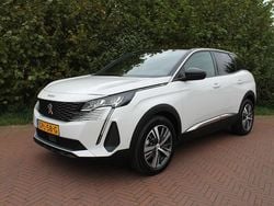 Wit Gebruikt 2023 Peugeot 3008 Allure SUV | € 28.750 (Eerlijke prijs)