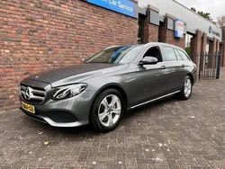 Grijs Gebruikt 2018 Mercedes 220 Premium Stationwagen | € 26.955 (Eerlijke prijs)