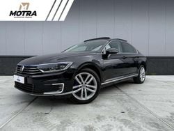 Zwart Gebruikt 2018 VW Passat Highline Sedan | € 24.545 (Eerlijke prijs)