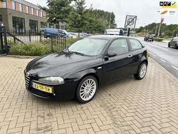 Zwart Gebruikt 2007 Alfa Romeo 147 Veloce Hatchback | € 1.995 (Eerlijke prijs)