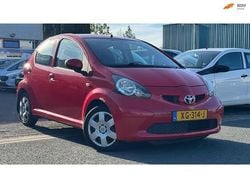 Rood Gebruikt 2007 Toyota Aygo Hatchback | € 1.500 (Super prijs)