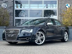 Blauw Gebruikt 2013 Audi S8 Comfort Sedan | € 39.945
