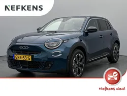 Blauw, metallic lak Gebruikt 2024 Fiat 600 La Prima SUV | € 29.425 (Eerlijke prijs)