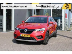 Rouge flamme Gebruikt 2023 Renault Arkana Techno SUV | € 25.945 (Goede deal)