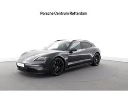 Grijs Gebruikt 2025 Porsche Taycan 4S Sedan | € 124.900