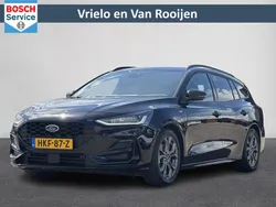 Zwart Gebruikt 2024 Ford Focus ST-Line Stationwagen | € 26.900 (Goede deal)