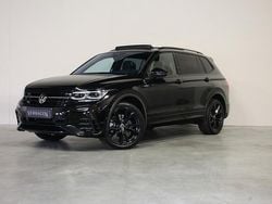 Zwart (metallic) Gebruikt 2022 VW Tiguan Allspace Style SUV | € 51.950