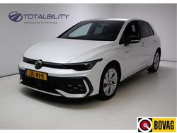 Wit Gebruikt 2025 VW Golf VIII Style Hatchback | € 40.950